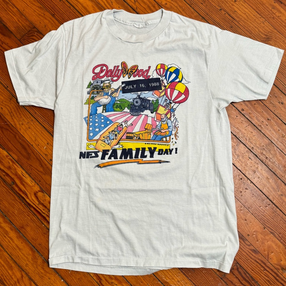 1988 Dollywood Single Stitch Tee